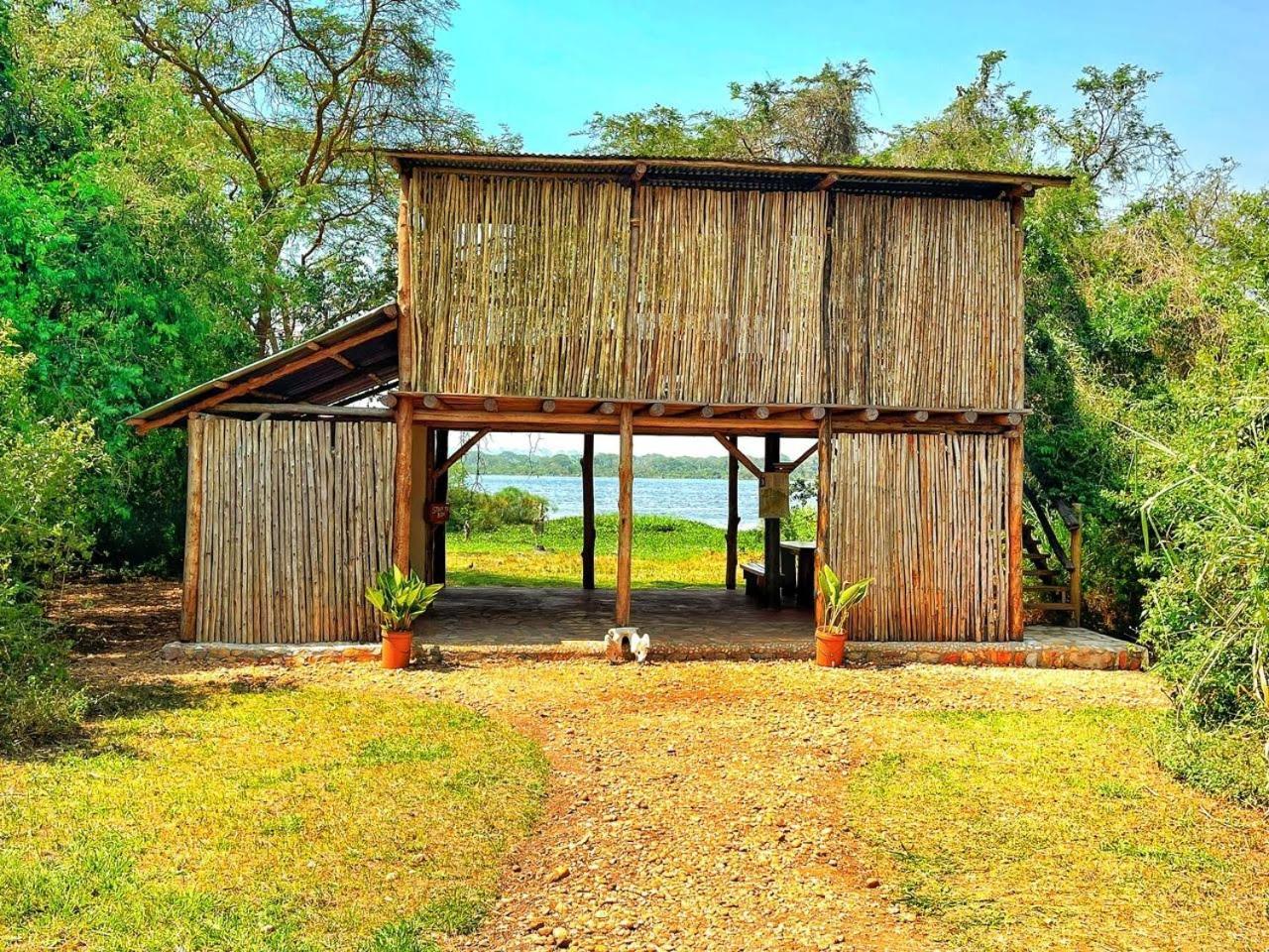 Murchison Giraffe Camp Paraa Buitenkant foto